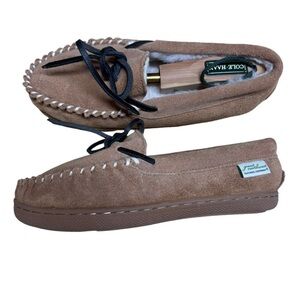 Great Northwest Slippers Womens 6 Leather Suede Shearling Moccasin Chestnut NWOT